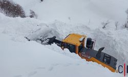 Askeri Üs Bölgesi Yolları Yeniden Ulaşıma Açılıyor