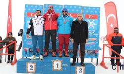 Kayaklı Koşu Barış ve Kardeşlik Yarışması’nda Hakkârili Sporculardan Büyük Başarı