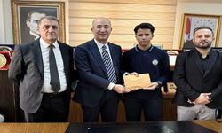 Türkiye Birincisi Mikail Kameri, Esendere Belediyesi’nde Ağırlandı