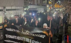 Hakkâri’de 15 Şubat Uluslararası Komplosu Fenerli Yürüyüşle Protesto Edildi