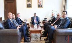 AK Parti Hakkari Heyetinden Bakan Yardımcısı Ali Çelik’e Ziyaret