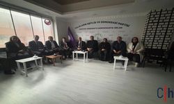 HESOB Heyetinden DEM Parti Hakkari İl Teşkilatı’na İade-i Ziyaret