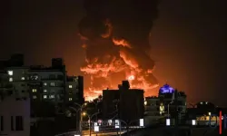 Savaş 9’uncu Gününde: Tahran’daki Petrol Depoları Vuruldu