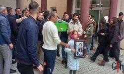 Hakkari’de hayatını kaybeden öğretmene hüzünlü veda