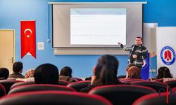 Hakkari Üniversitesi’nde TÜBİTAK 2209-A Eğitimi Düzenlendi