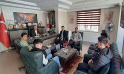 Hakkari'de Genç hafızlardan Müftü Okuş’a ziyaret