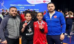 Hakkâri’nin Minderdeki Gururları: Melek ve Zilan Türkiye Üçüncüsü Oldu!