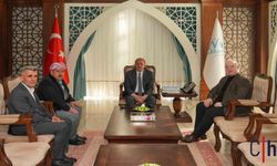 Hakkâri İçin “Kenger” Temelli Kalkınma Projesi Vali Taşyapan’a Sunuldu