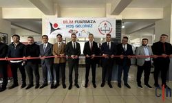 Yüksekova’da TÜBİTAK 4006 Bilim Fuarı: Öğrenciler Projelerini Sergiledi