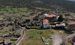 Hakkari’de Gençlere Hem Maaş Hem Çiftlik