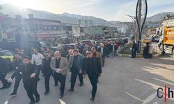 Şemdinli’de “Güvenli Okul” Yürüyüşü: Şiddete Tepki Büyüyor