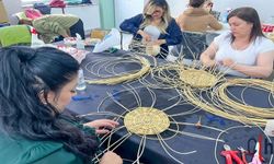 Hakkari’de kadınlara “Rattan İşler Atölyesi” eğitimi
