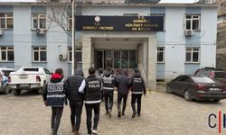 Hakkâri’de operasyon: Aranan 12 kişi sınır kapısında yakalandı