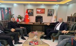 Hakkari’de AK Parti Teşkilatına Ziyaret