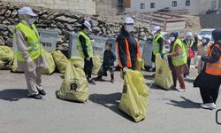 Hakkâri’de Temizlik Seferberliği: 15 Mahallede Eş Zamanlı Çalışma