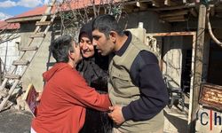 Hakkari'nin Şefkat Abidesi: 4 Engelli Evladına 38 Yıldır Gözü Gibi Bakıyor