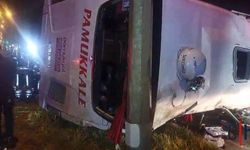 Yolcu Otobüsü Devrildi: 3 Ölü, 31 Yaralı