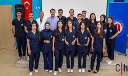 Hakkari Üniversitesinde Gurur Günü! Diyaliz Öğrencileri Üniformalarını Giydi