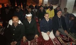 Şayte Köyünde Bayram Namazı Yarım Kalan Camide Kılındı