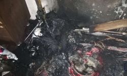 Hakkari’de Gece Yarısı Yangın: 10 Kişilik Aile Evsiz Kaldı