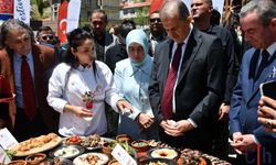 Hakkâri’nin Yöresel Tatları Meydan Medresesi’nde Tanıtıldı