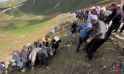 Hakkari'deki Feci Kazada Hayatını Kaybedenlerin Sayısı 2'ye yükseldi