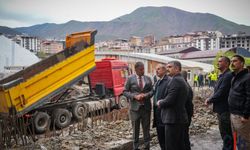 Vali Taşyapan Tahliye Edilen Binalarda İncelemelerde Bulundu