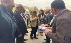 CHP Hakkari Teşkilatı Sahaya İndi: Esnaf ve Vatandaşın Sorunları Dinlendi