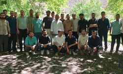 Hakkâri’de Umre Bilgi Yarışmasına Katılan Gençlere Moral Pikniği