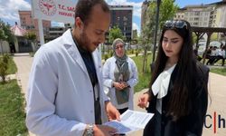 Yüksekova’da Sağlık Ekipleri Vatandaşları Sigarayı Bırakmaya Davet Etti