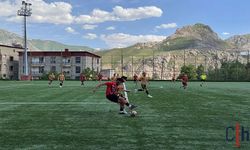 Üzümkıran Spor Uzatmalarda Gelen Golle Hakkâri Şampiyonu Oldu