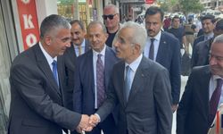 Bakan Uraloğlu’na Esnaftan Berçelan ve Van Alternatif Yol Talebi