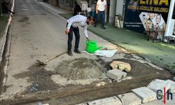 Şenler Oteli Sokağı’nda Esnaf Kendi İmkânlarıyla Yağmur Suyu Kanalını Onardı