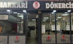 Hakkâri Dönercisi Yenilenen Yüzüyle Hizmette
