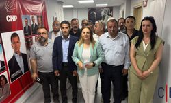 CHP Hakkâri İl Başkanı Tebligatı Uçak Yapıp Genel Merkeze Fırlattı