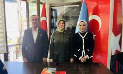 Tuğba Işık Ercan, Hakkâri'de Kadın Kolları Teşkilatıyla İstişare Toplantısı Yaptı