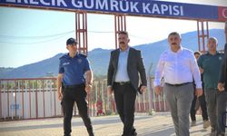 Kaymakam Yazıcı ve İl Göç Müdürü Alptekin’den Umurlu Gümrük Kapısı’na Ziyaret