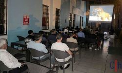 Hakkâri Belediyesi'nden Çocuklara Yaz Akşamlarında Ücretsiz Sinema Etkinliği