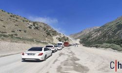 Hakkâri-Van Karayolu'nda Yol Genişletme Çalışmaları Aralıksız Devam Ediyor