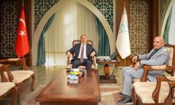 CHP İl Başkanı Demir'den Vali Taşyapan'a Nezaket Ziyareti