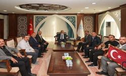 Şemdinli Şehit ve Gazi Aileleri Derneği’nden Vali Taşyapan’a Ziyaret