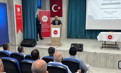 Hakkâri’de “Peygamberimiz ve Güzel Ahlak” Konferansı Düzenlendi