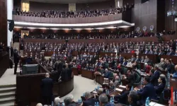 AKP’de “Çerçeve Yasa” Mesaisi: Teklifin Meclis Takvimi Netleşiyor