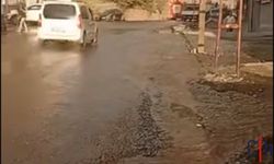 Merzan’da Şebeke Hattı Patladı: Evleri Su Bastı, Taş Duvar Çatladı