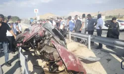 Van-Hakkâri Karayolunda Acı Kaza: Çukurcalı Yunus Deniz Hayatını Kaybetti
