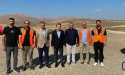 Yüksekova OSB’de altyapı çalışmaları sürüyor
