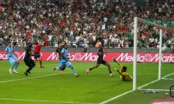 Amedspor, Trabzonspor'u 2-1 Yendi