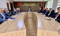Milli Eğitim Müdürlüğünde haftalık değerlendirme toplantısı