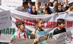 İki kentte Kürtçe için eylem