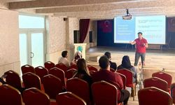 Şemdinli’de Gençlere evlilik öncesi eğitim verildi